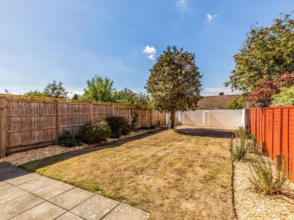 Pass The Keys Lovely Ground Floor Flat With Large Garden
